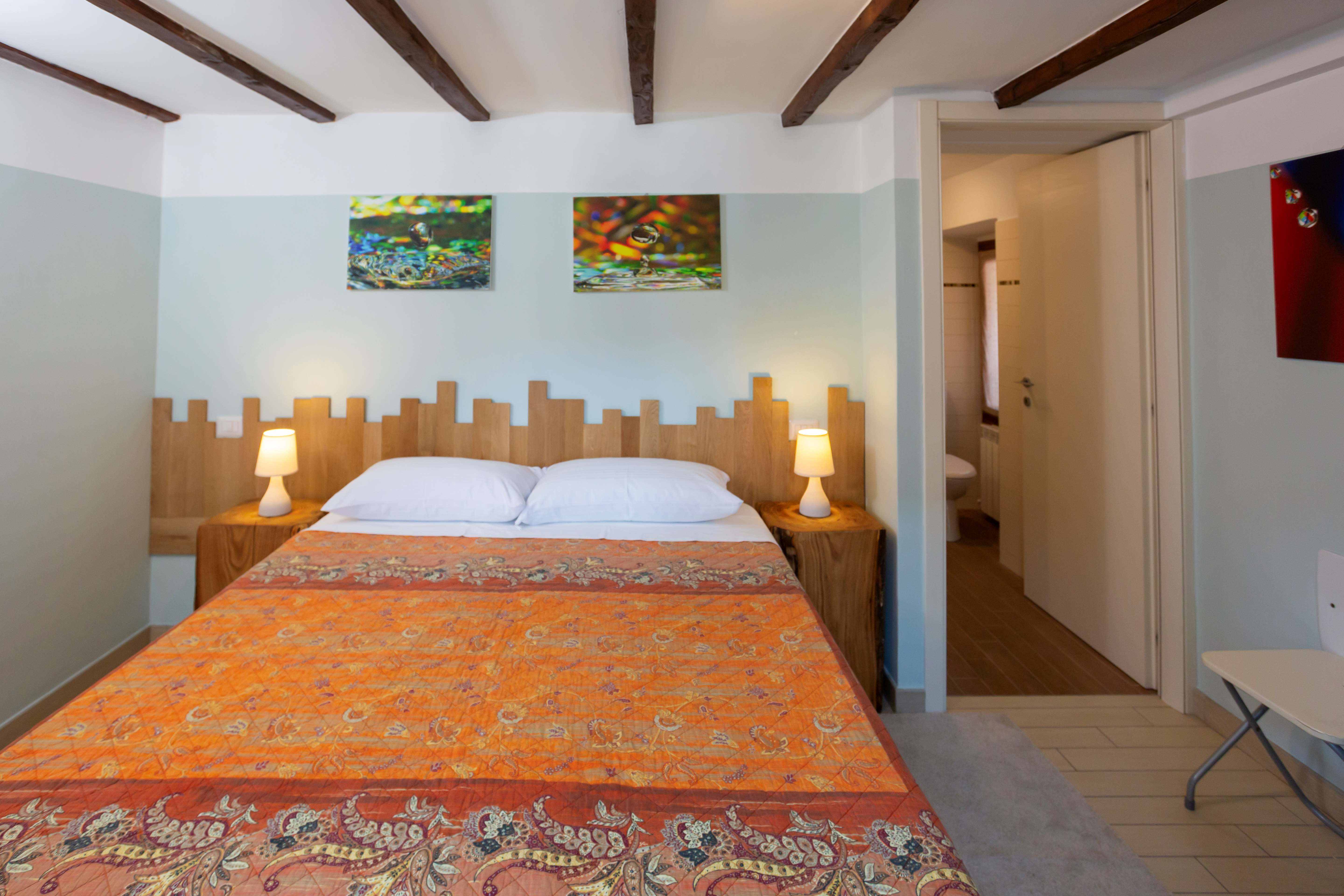 SAMBUCO ROOM