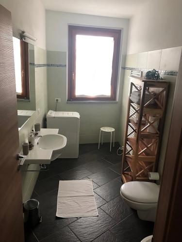 borgo_paradiso_appertamento_morgana_bagno1-transformed